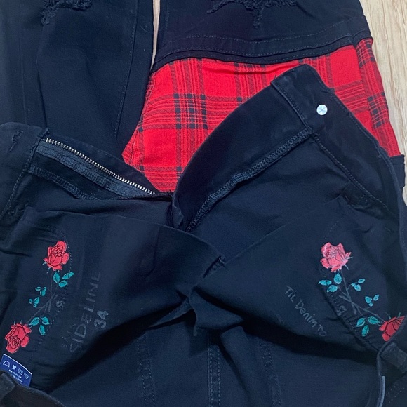 Saint Morta Sideline Distressed Skinny Jeans Men’s 34 Black/ Red Tartan - Picture 10 of 15